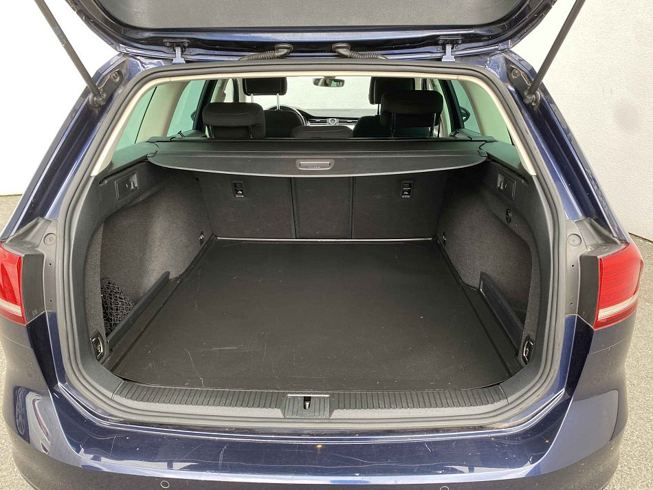 Volkswagen Passat 2.0 TDi Comfortline