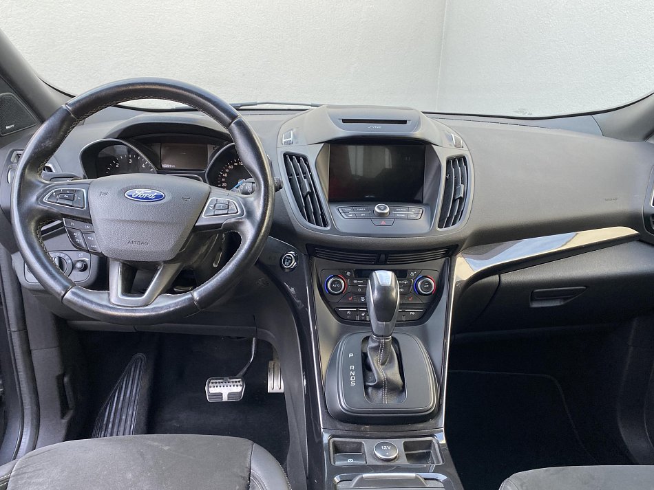 Ford Kuga 2.0 TDCi ST-Line AWD
