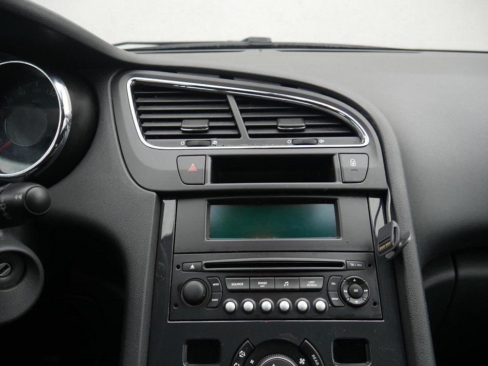 Peugeot 5008 1.6 HDi 