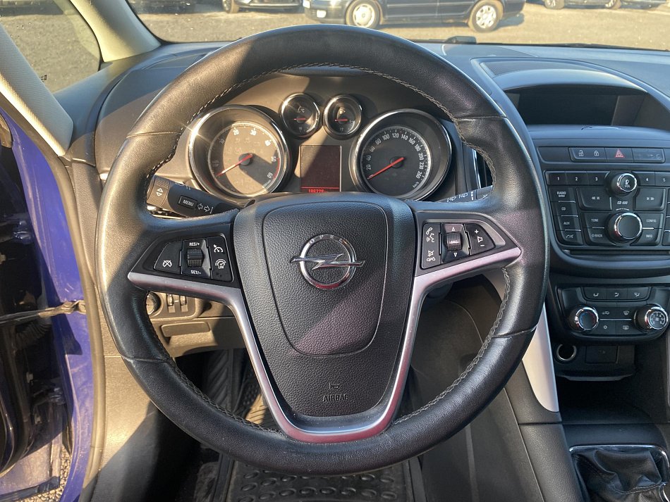 Opel Zafira 2.0CDTi 