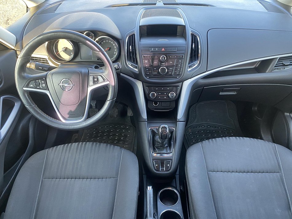 Opel Zafira 2.0CDTi 