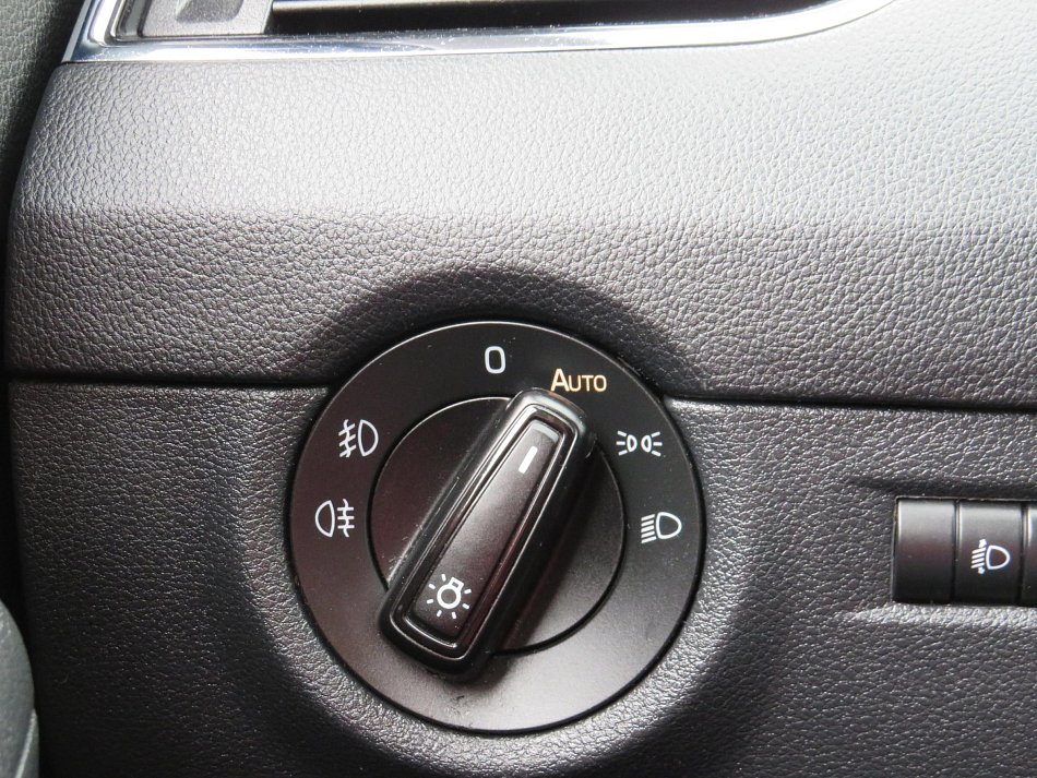 Škoda Octavia III 2.0 TDi Style