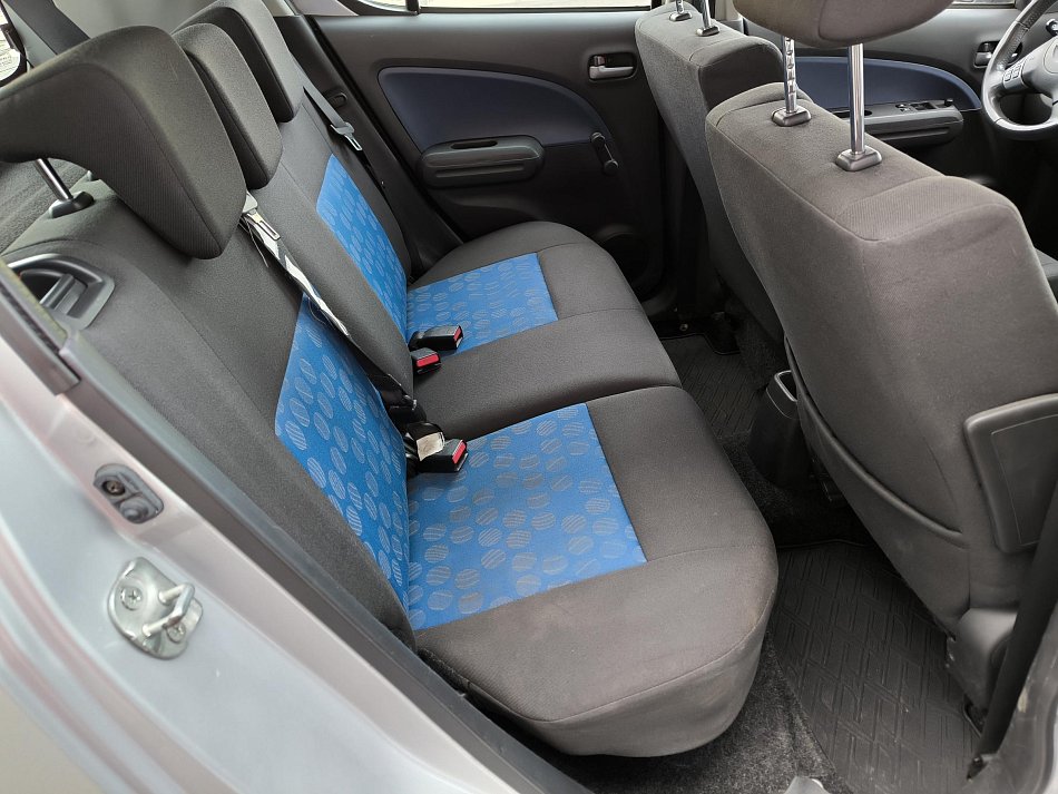Suzuki Splash 1.0 i 