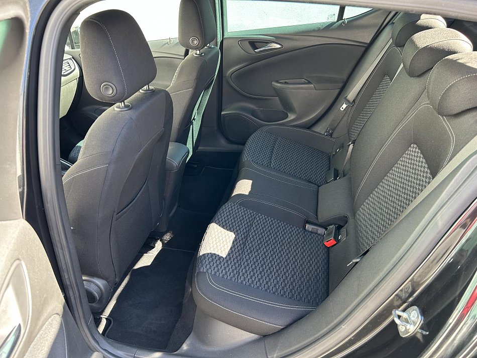 Opel Astra 1.4 T Dynamic