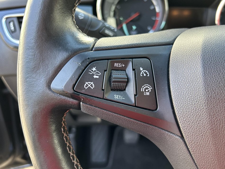Opel Astra 1.4 T Dynamic