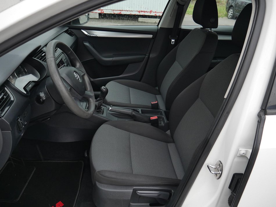 Škoda Octavia III 1.6 TDi Active
