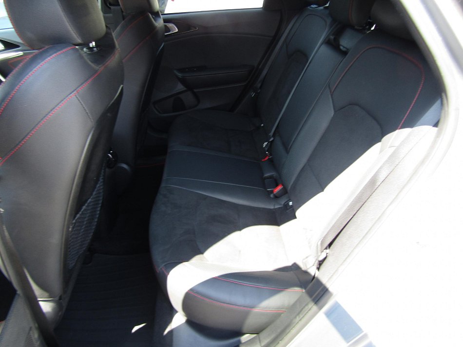 Kia Proceed 1.6 T-GDi GT