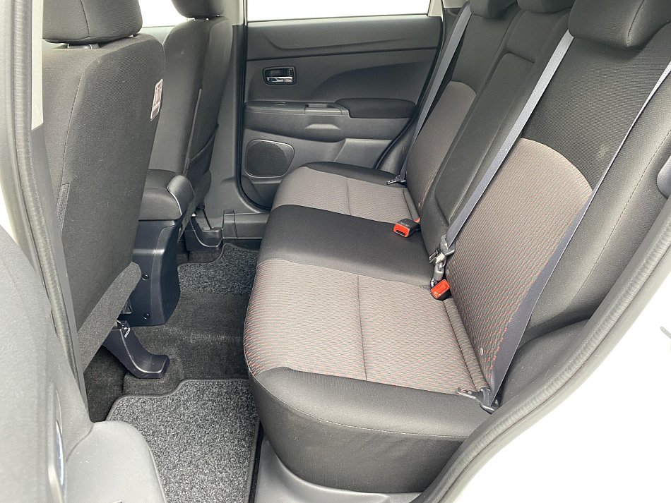 Mitsubishi ASX 1.6i  2WD
