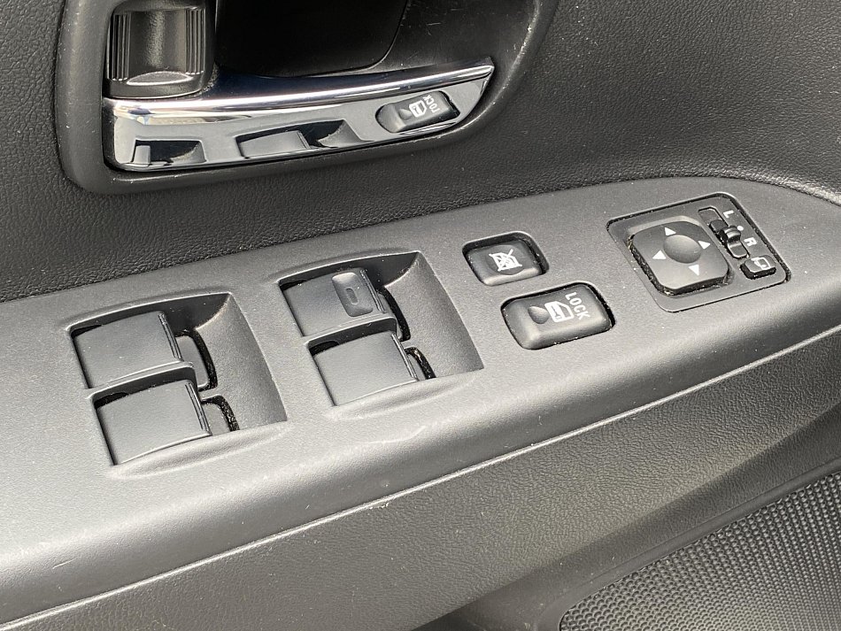 Mitsubishi ASX 1.6i  2WD