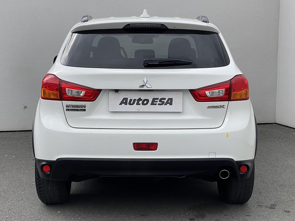 Mitsubishi ASX 1.6i  2WD
