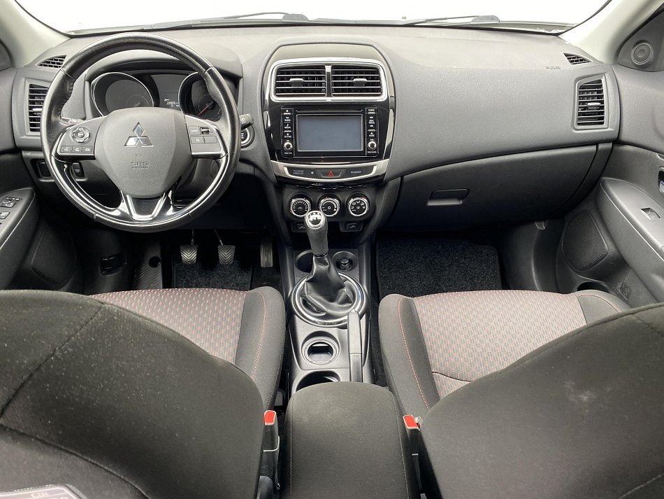 Mitsubishi ASX 1.6i  2WD