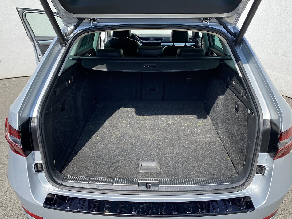Škoda Superb III 1.6 TDi Ambition