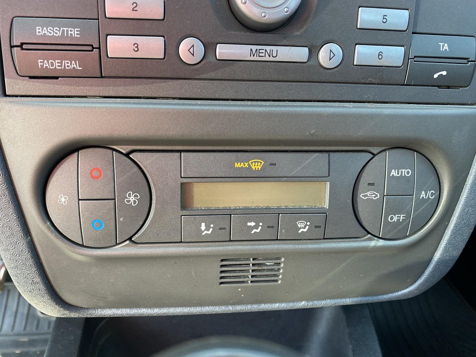 Ford Fusion 1.4i 