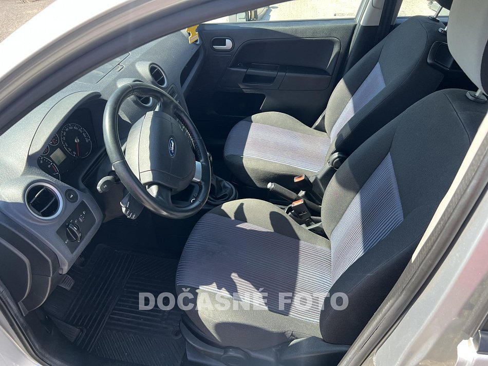 Ford Fusion 1.4i 