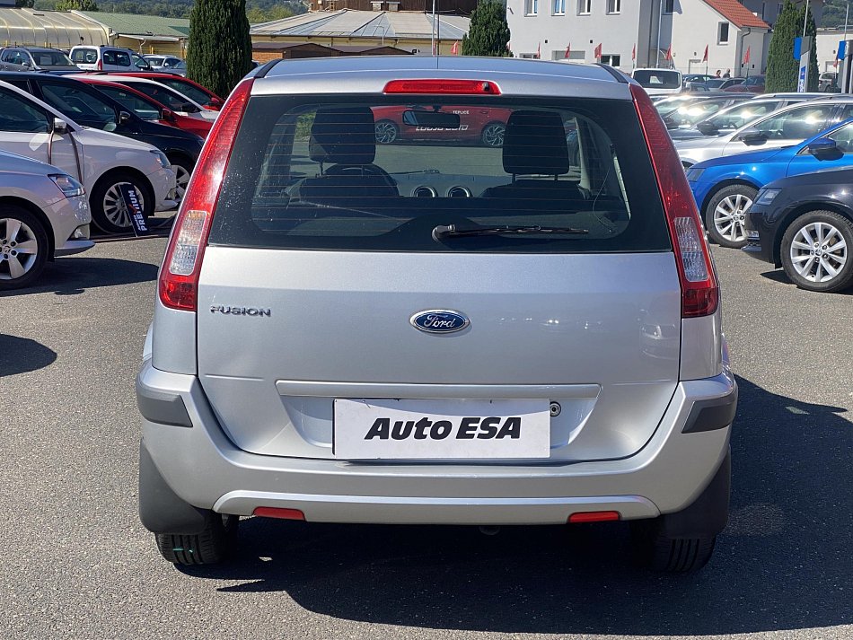 Ford Fusion 1.4i 