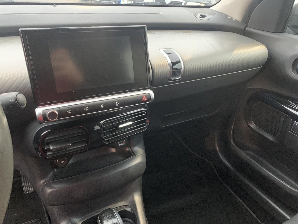 Citroën C4 Cactus 1.2 PT Shine