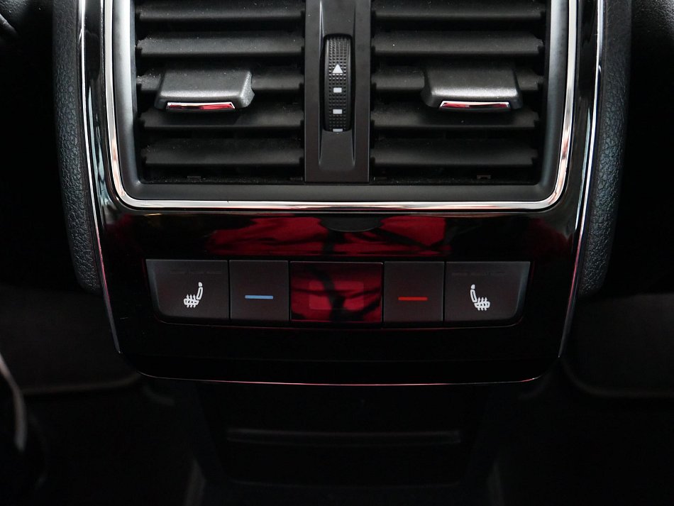 Škoda Superb III 2.0 TDi L&K 4x4