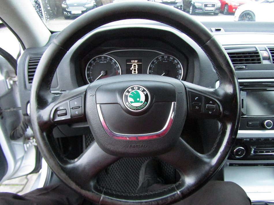 Škoda Octavia II 1.6 TDi Ambiente