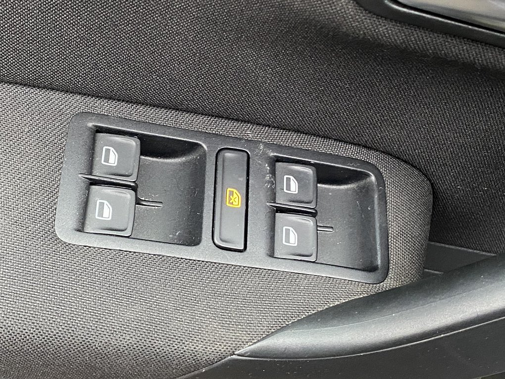 Volkswagen Polo 1.0 MPi Lounge