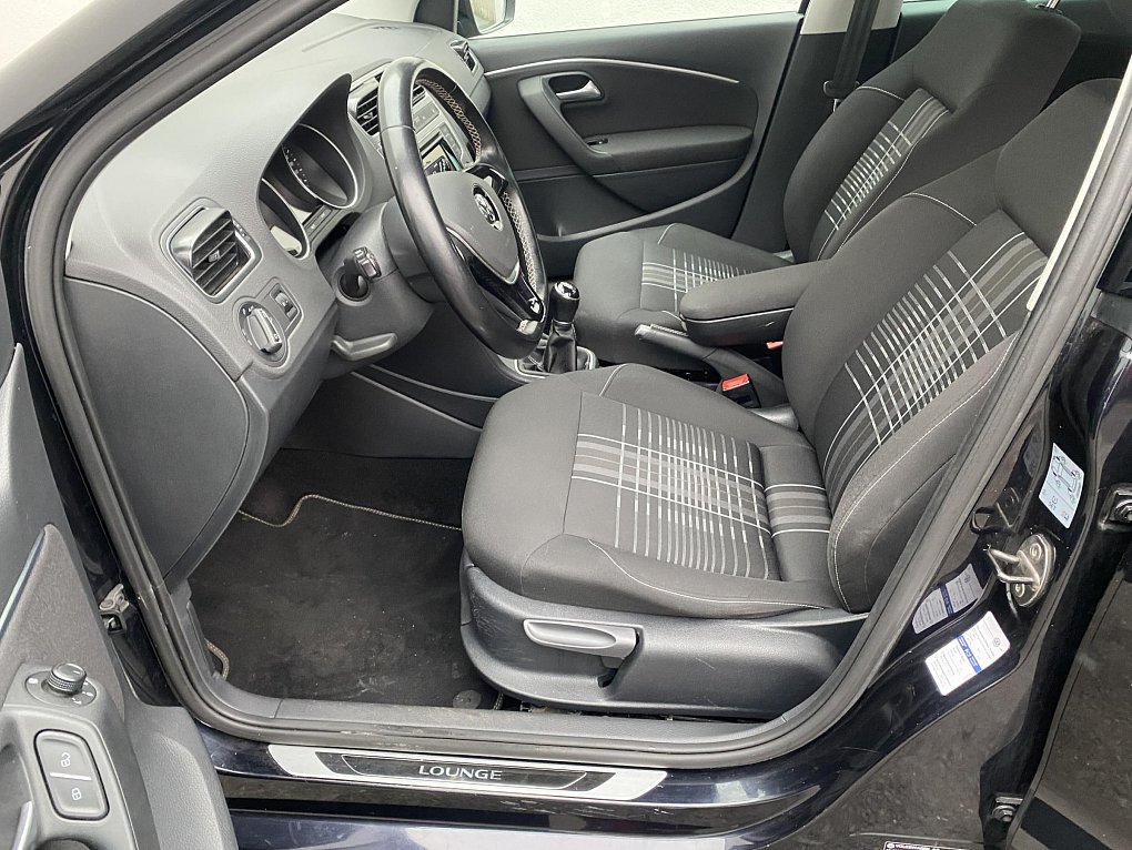 Volkswagen Polo 1.0 MPi Lounge