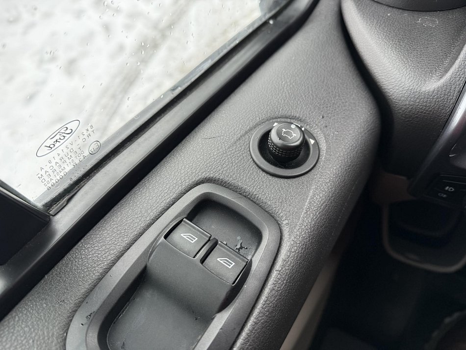 Ford Tourneo Custom 2.0TDCi Limited L2 9míst