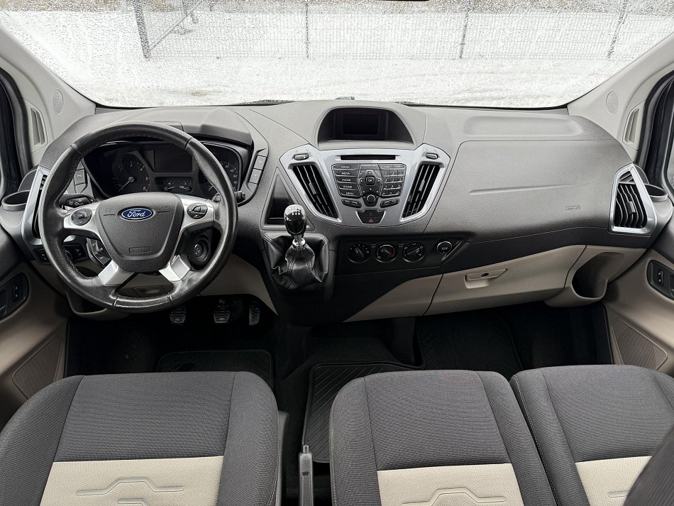 Ford Tourneo Custom 2.0TDCi Limited L2 9míst