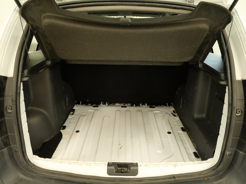 Dacia Duster 1.6i 