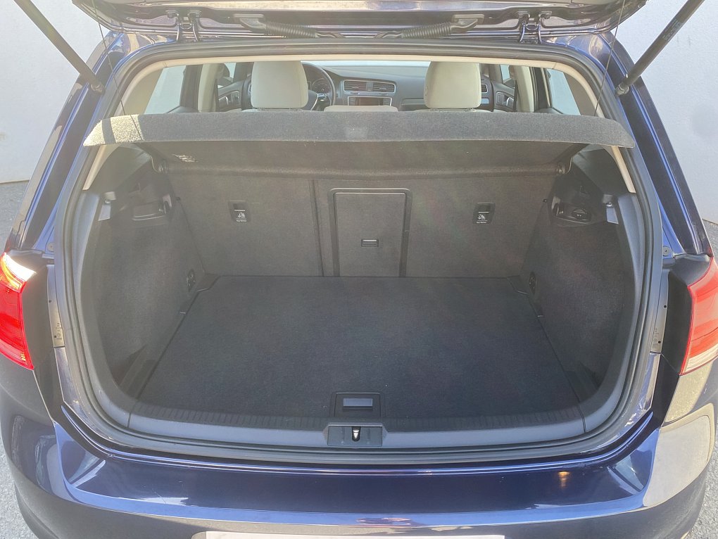 Volkswagen Golf 1.2TSi 