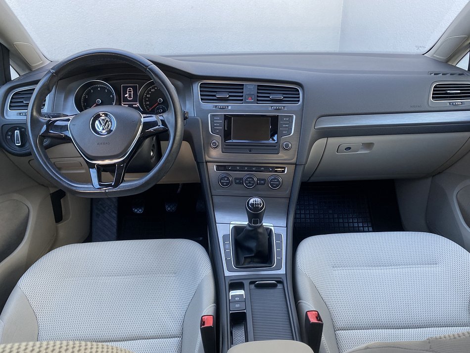 Volkswagen Golf 1.2TSi 