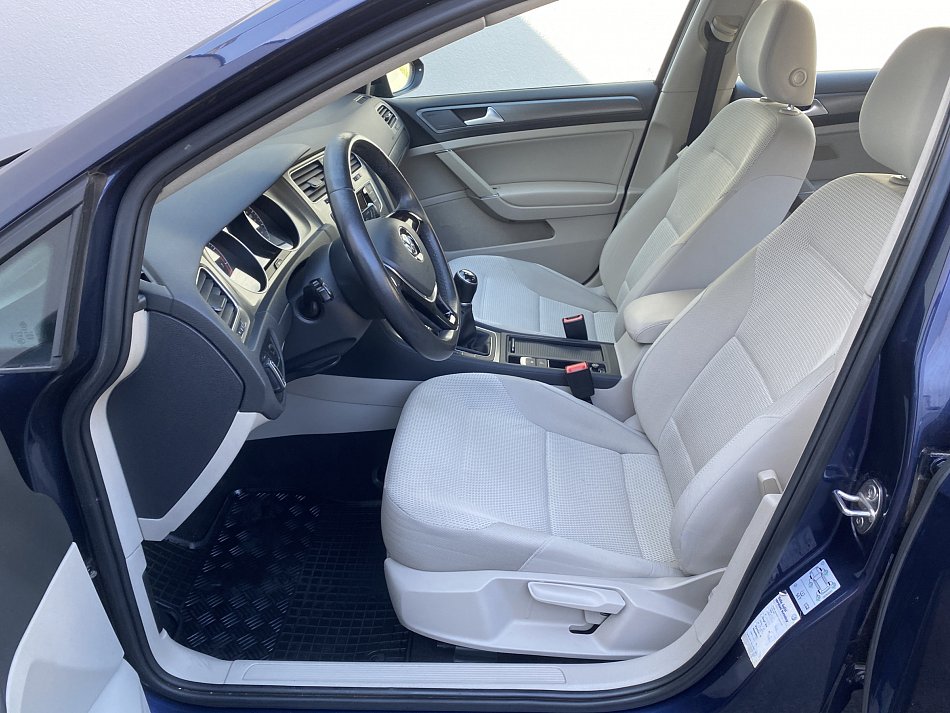 Volkswagen Golf 1.2TSi 