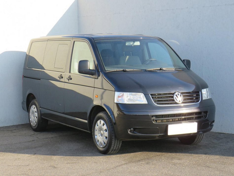Volkswagen Caravelle 2.5 TDi 