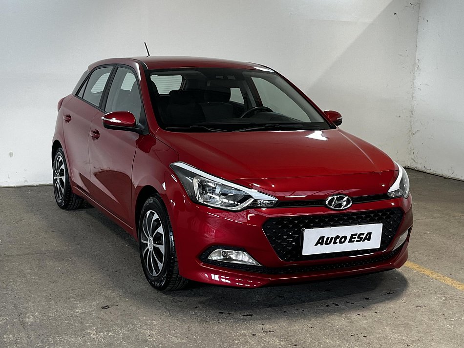 Hyundai I20 1.2 i Family + Club