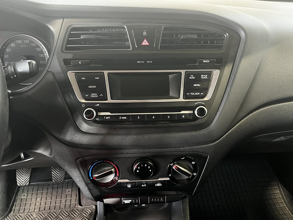 Hyundai I20 1.2 i Family + Club
