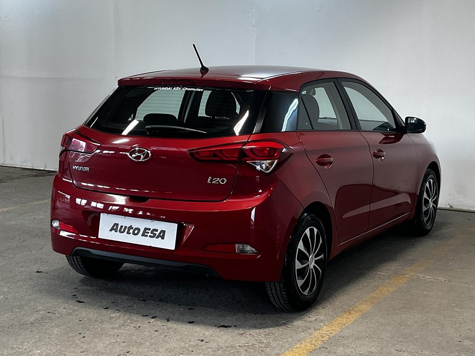 Hyundai I20 1.2 i Family + Club