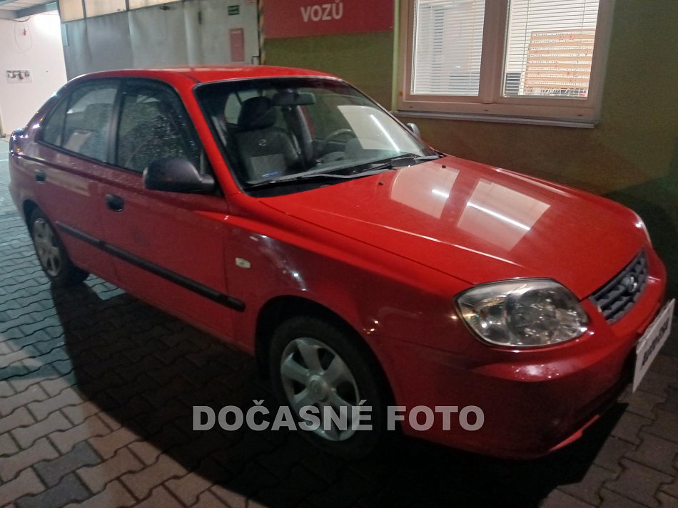 Hyundai Accent 1.4 i 
