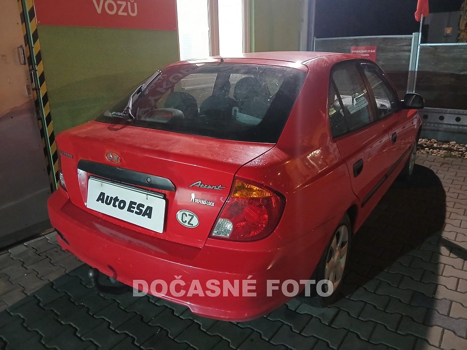 Hyundai Accent 1.4 i 