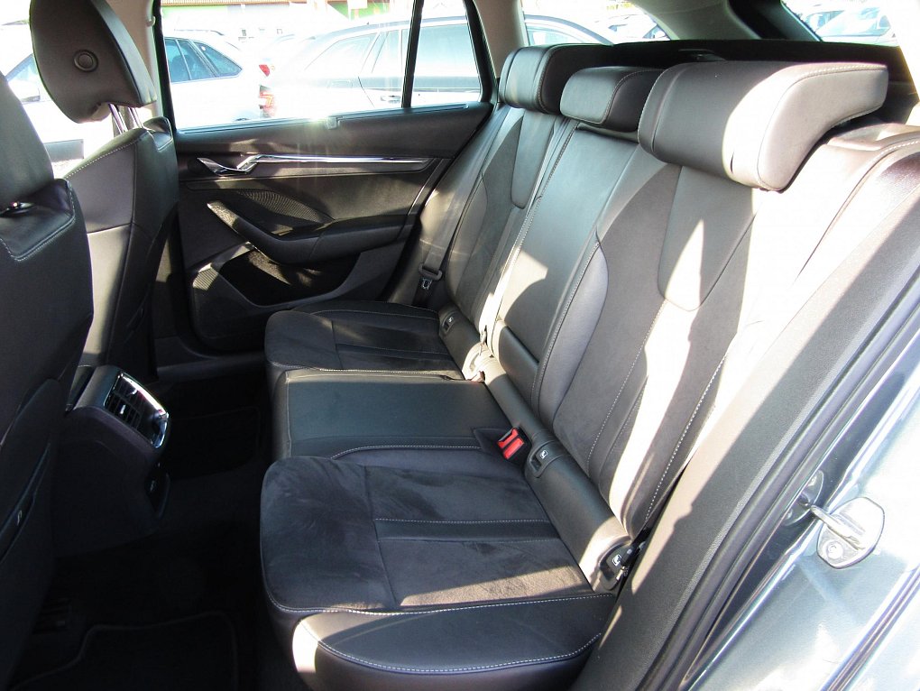 Škoda Octavia IV 2.0 TDi Style Plus