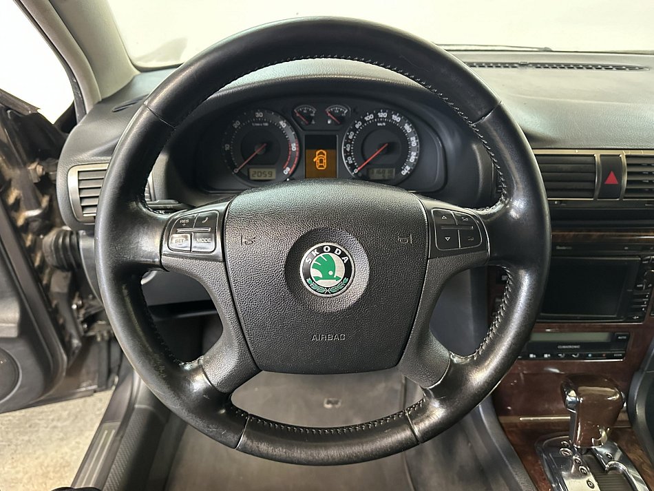 Škoda Superb 2.5 TDi 