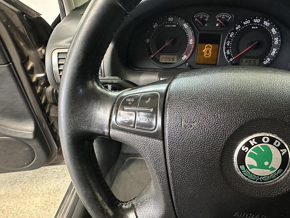 Škoda Superb 2.5 TDi 