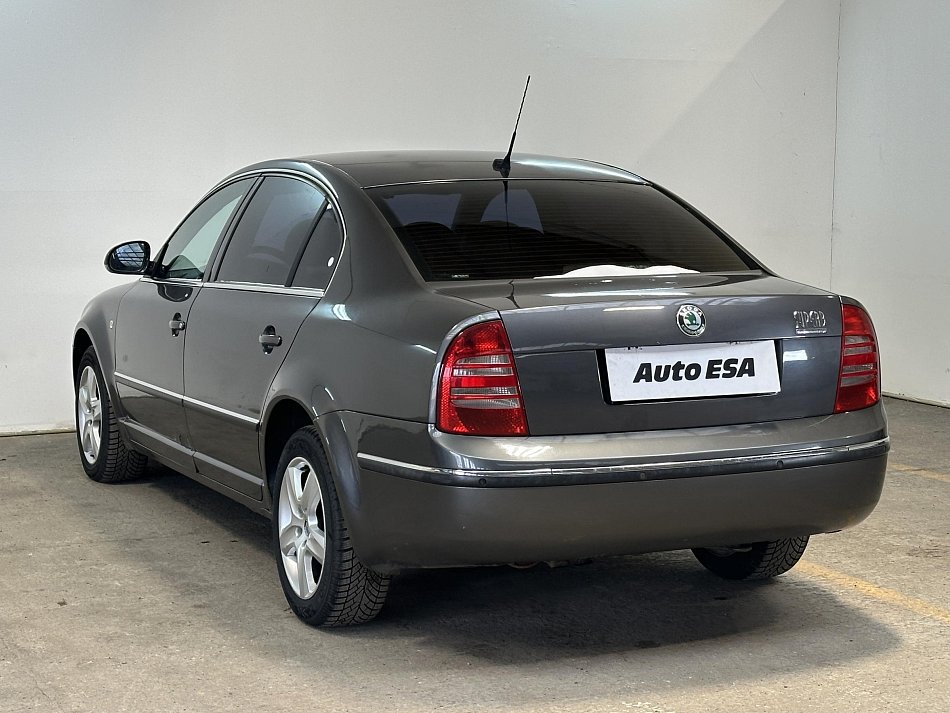 Škoda Superb 2.5 TDi 