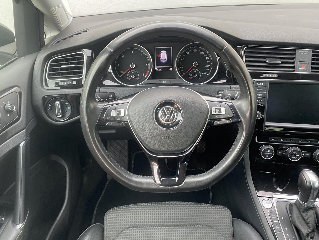 Volkswagen Golf 2.0 TDi Highline