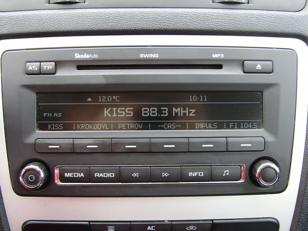 Škoda Octavia II 1.6MPi Ambiente