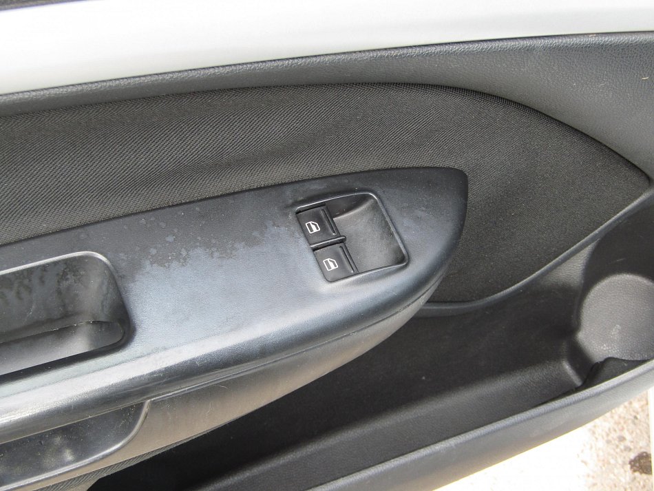 Škoda Octavia II 1.6MPi Ambiente