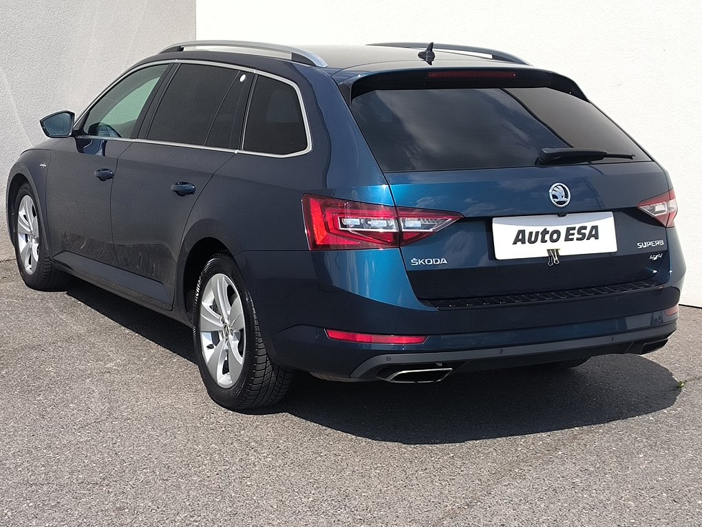 Škoda Superb III 2.0 TSI  4x4