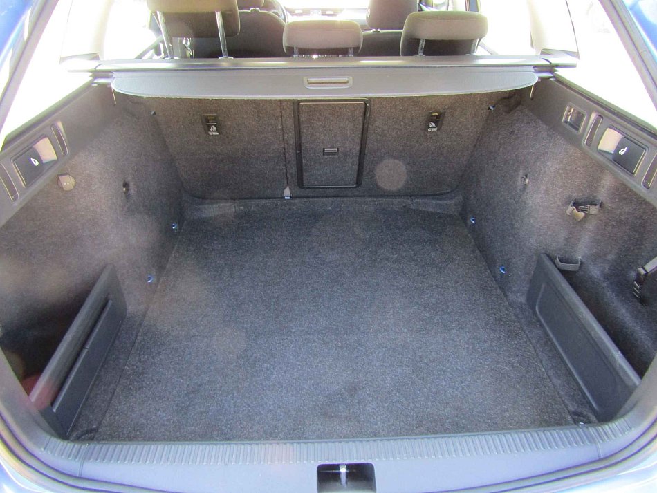 Škoda Octavia III 2.0 TDi Scout 4x4