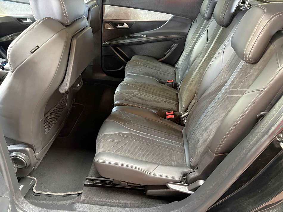 Peugeot 5008 1.5 HDI 