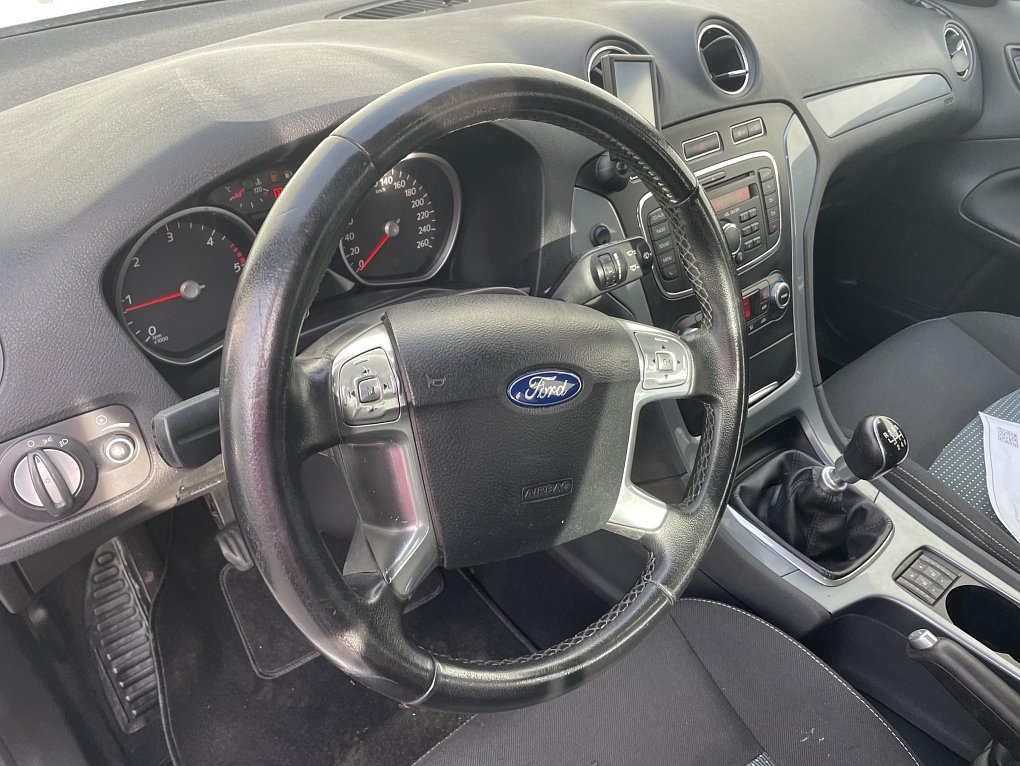 Ford Mondeo 2.0 TDCi 