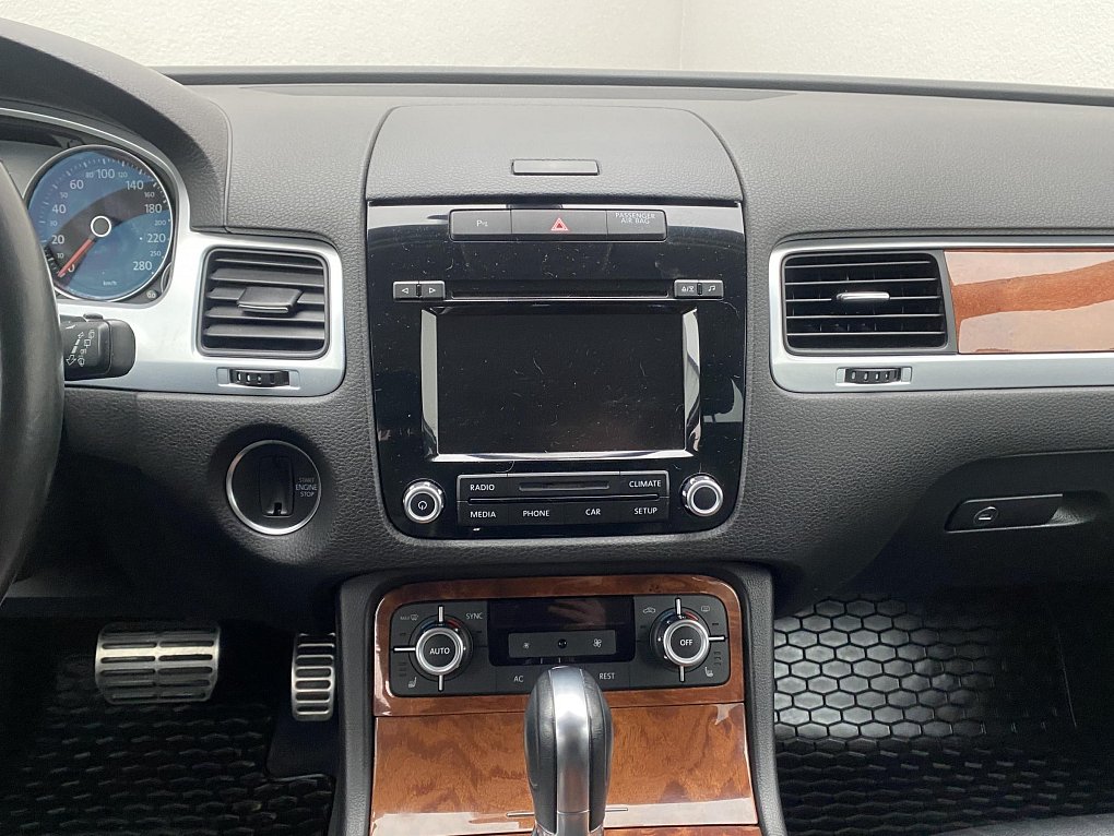 Volkswagen Touareg 4.2 TDi V8  4x4