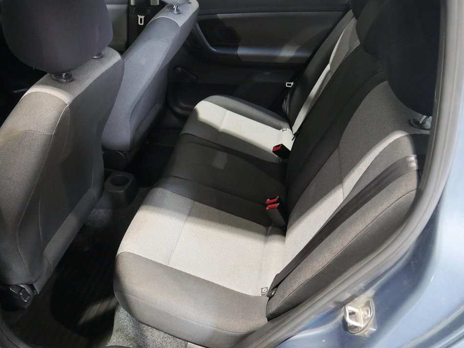 Škoda Fabia II 1.2i 