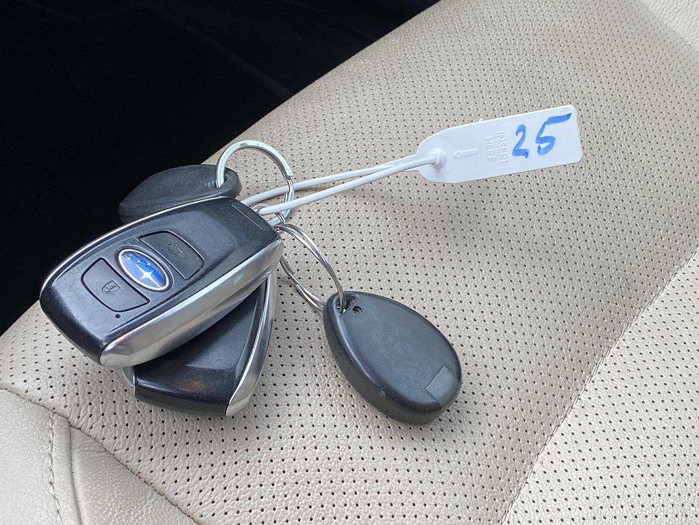 Subaru Outback 2.5i  4x4